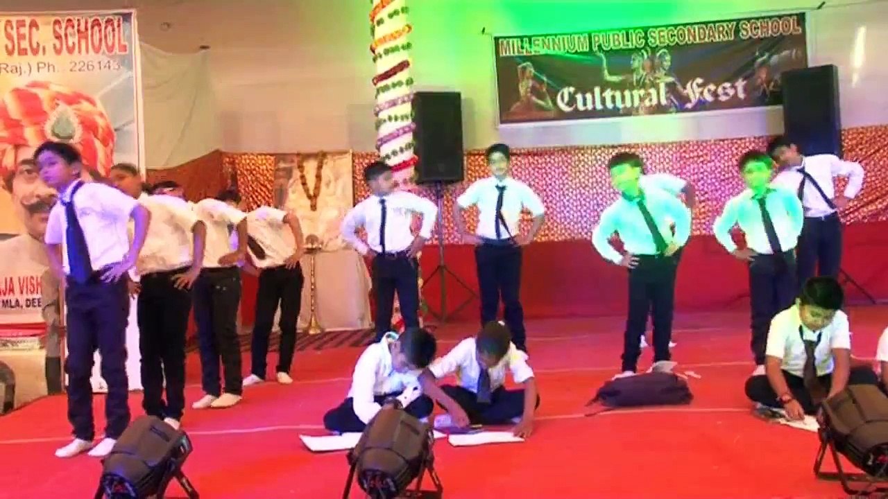 Mujhe Dushman ke Bachon ko Parhana Hai - Millennium School  choreographer By Master Raja