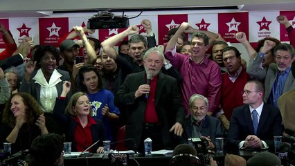 Lula: "Estão destruindo a democracia em nosso país"