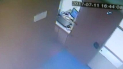 Camideki Hırsızlık Güvenlik Kamerasında