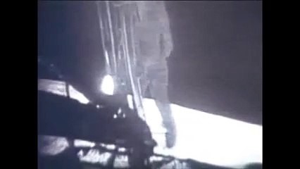 Đá Mặt Trăng có thể được bán đấu giá 4 triệu USD