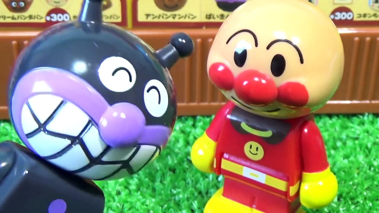 アンパンマン おもちゃ お店屋さんごっこ★ねんどのパン工場でキティちゃんやドラえもんの粘土で料理対決★ままごと ラーメン屋さんも♪バイキンマンがハンバーガーにいたずらごっこ遊び★虫 昆虫 変身！