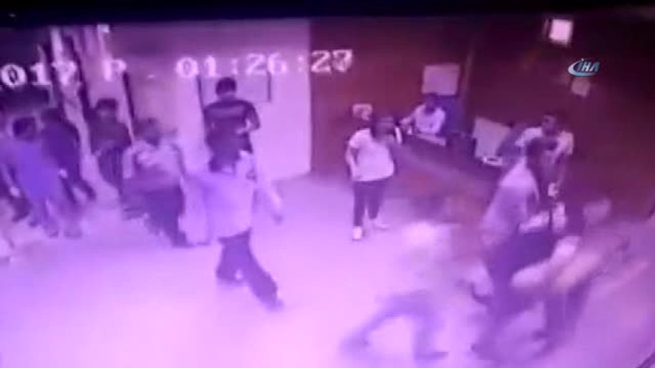 Boğazına Bıçak Dayanan Doktor O Anları Anlattı
