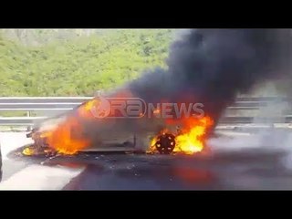 Ora News – Automjeti shpërthen në flakë në Rrugën e Kombit