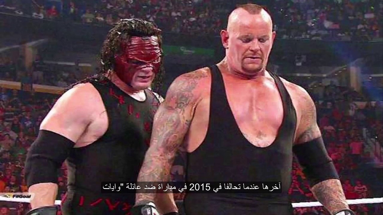 نجوم مصارعة قد تتفاجأ من أنهم أقارب