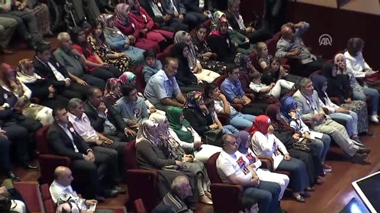 15 Temmuz Şehitleri Anma Programı - Gazi Safiye Bayat - Bakan Fatma Betül Sayan Kaya