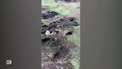 لحظة ظهور بركان وسط ملعب كرة قدم