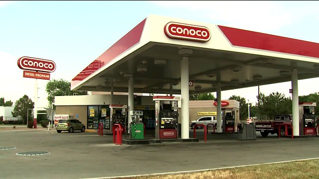 Man Calls 911 Multiple Times to Report Drunk Driver, Gets No Response