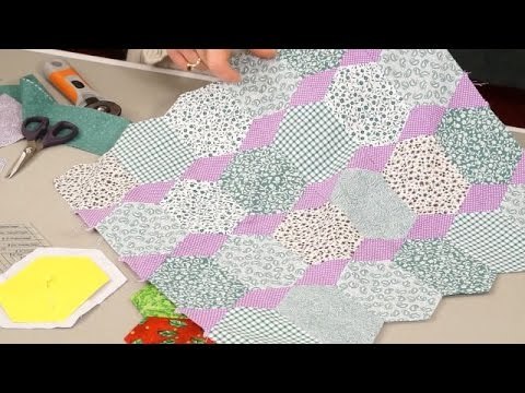 Using the EZ Quilting Long Hexagon template with Jennie Rayment (taster video)