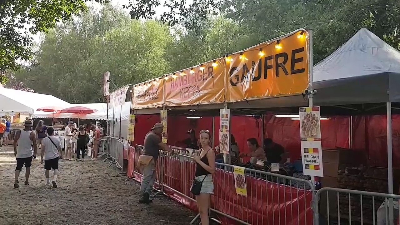 Un petit creux au Dour Festival