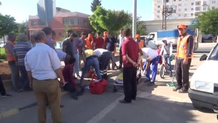 Motosikletli 3 Kişinin Metrelerce Havaya Uçtuğu O Anlar Kamerada