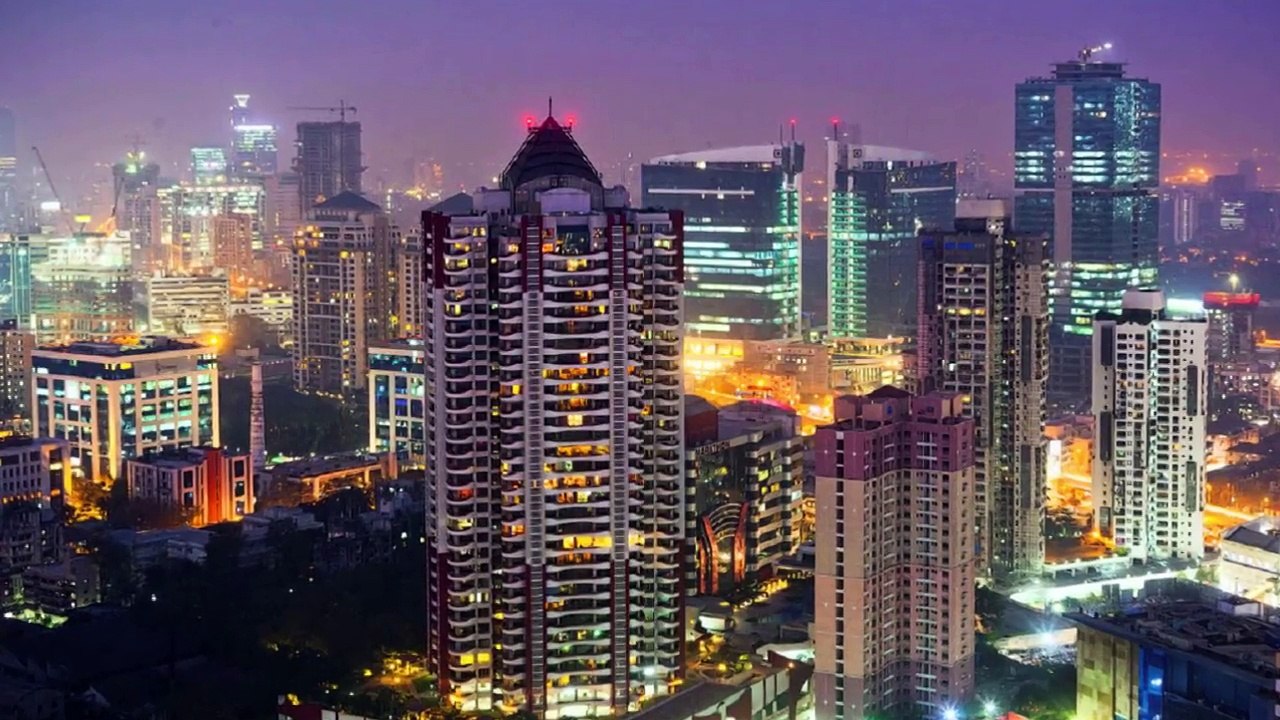 मुंबई एक अजीब शहर_ Mumbai awesome city in Hindi-hXn5o5iWXoM