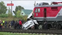 Rusya'daki tren kazasının ilk görüntüleri