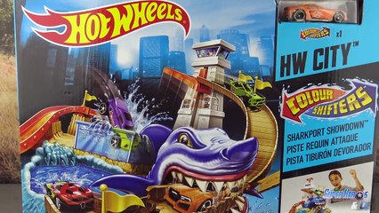 Hot Wheels Piste Requin Attaque Colour Shifters Flash McQueen Jouet Shark Attack Toy Review