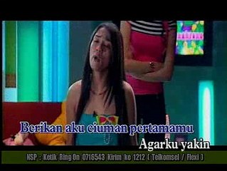 CIUMAN PERTAMA#UNGU#INDONESIA#LEFT