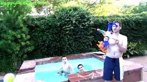 Super Soaker Tidal Torpedo Bow Water Blaster with Will-Haik and Rob-Andre