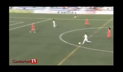 Real Madrid'in U-9  takımından atılan gol sonrası alkışlanacak hareket