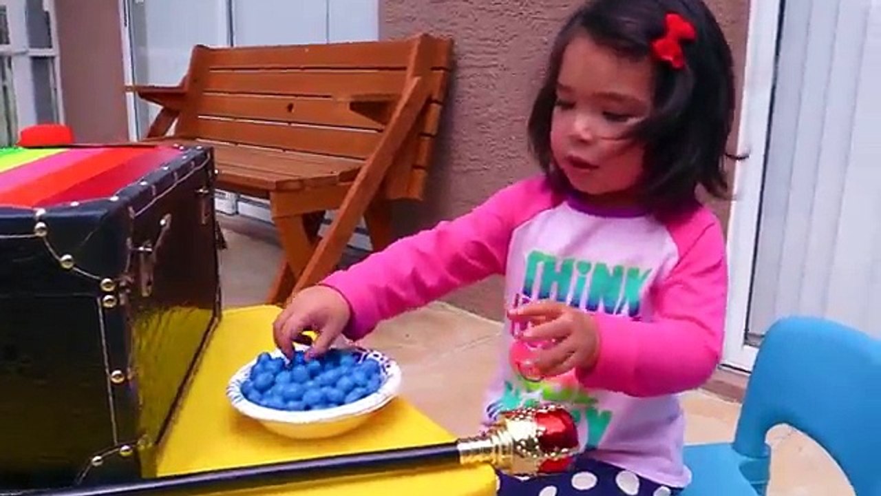 Learn colors with Bad baby & Crying magic Spiderman playing, Learning & Nursery Rhymes for