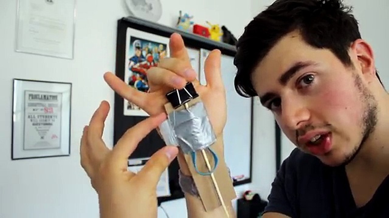 COMO HACER EL LANZA TELARAÑA DE SPIDERMAN (hombre araña)!!!!!!