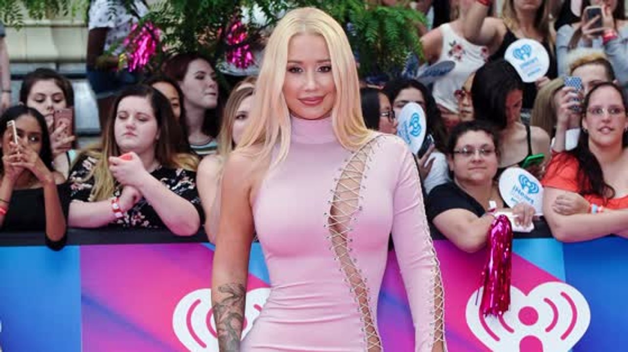 Iggy Azalea Sued by American Express For $300K in Unpaid Credit Card Debt