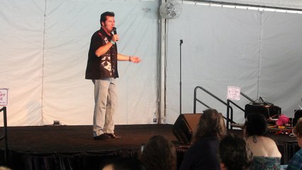 Glenn  Bowles sings 'In The Ghetto' Elvis Week 2017