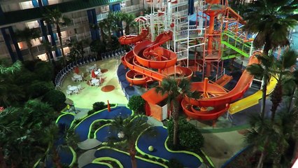 Arriving At The Nickelodeon Suites Resort (Nick Hotel) In Orlando FL & A Quick Tour!