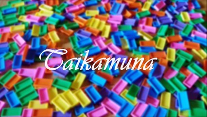 FIDGET SPINNERS VS DOMINOES