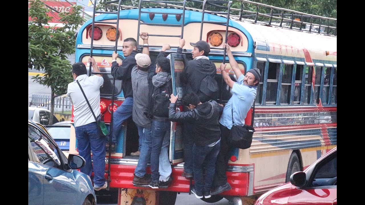 Proyecto de video de sobrecarga de buses