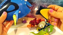 Los Juguetes de BUSCANDO A DORY - Cambia el Look de Dory