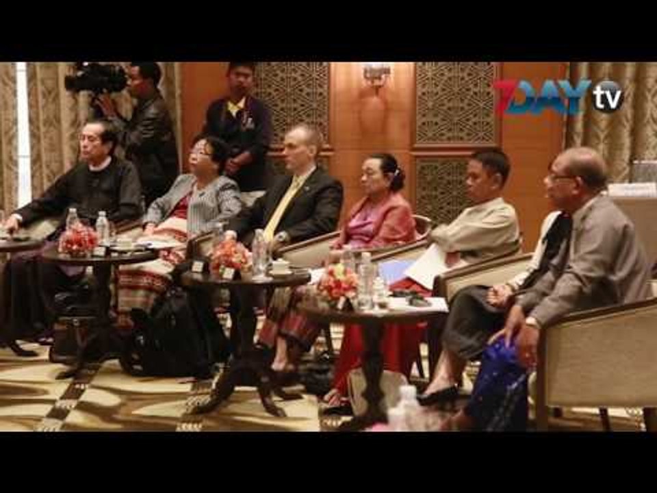 ဖြဲ႔စည္းပံု အေျခခံဥပေဒခံုရံုး အဖြဲ႔၀င္နဲ႔ အရာရွိေတြကုိ လုပ္ထံုးလုပ္နည္းေတြ ေလ့လာႏုိင္ဖုိ႔ ေဆြးေႏြး