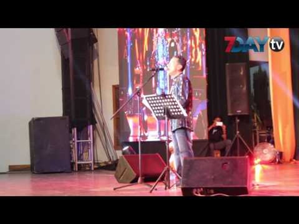 မြန္းေအာင္ရဲ႕ တစ္ကုိယ္ေတာ္ညနဲ႔ သူ႔ပရိသတ္