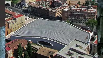 Blasfêmia do Vaticano - Jesus no ventre da serpente