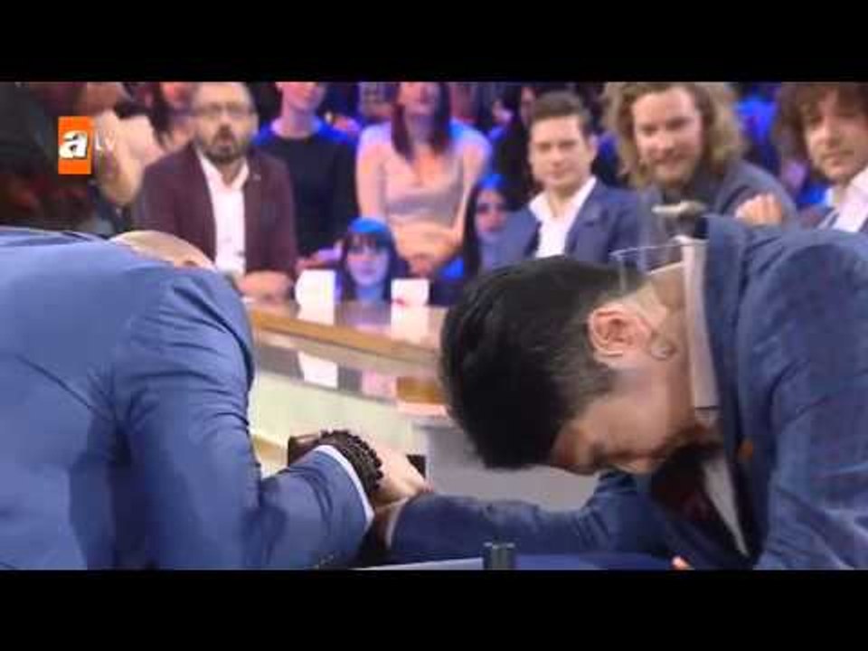 Antonio ve Masataka bilek güreşi Elin Oğlu 4 Bölüm - atv