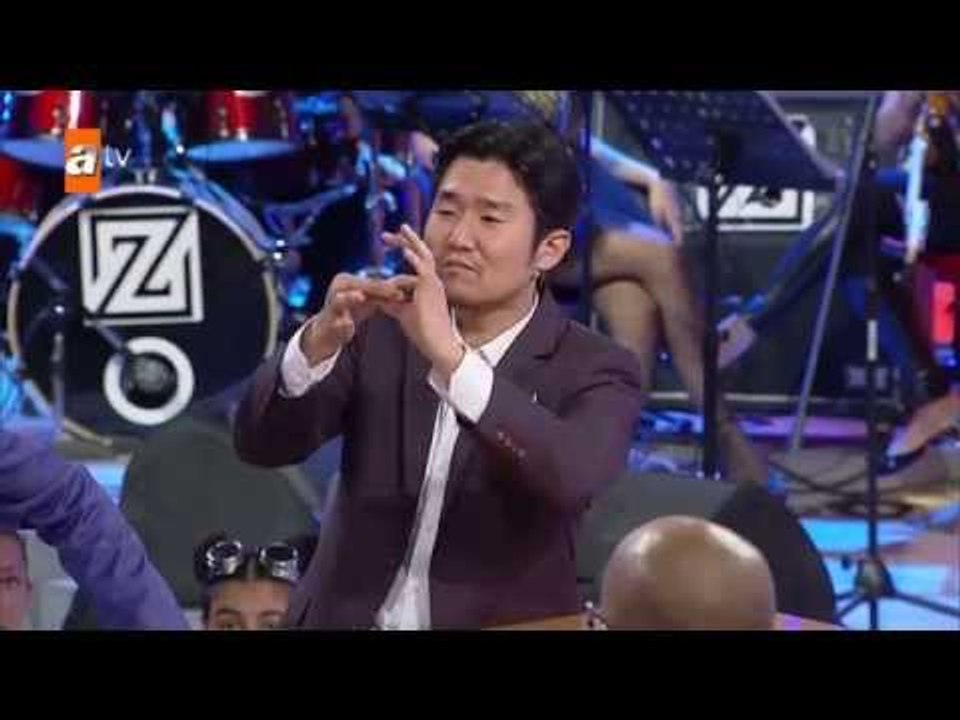 Masataka'dan Japonya'ya özel jest ve mimikler! - atv