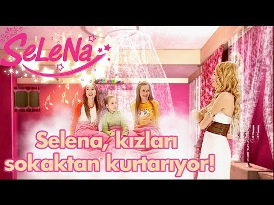 Selena kızları sokaktan kurtarıyor!