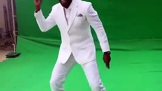 Chris Gayle is dancing on Laila O Laila Song - Awesome