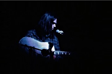 Neil Young "Swing In" - 1971-1-22 The American Shakespeare Theatre, Stratford, CT