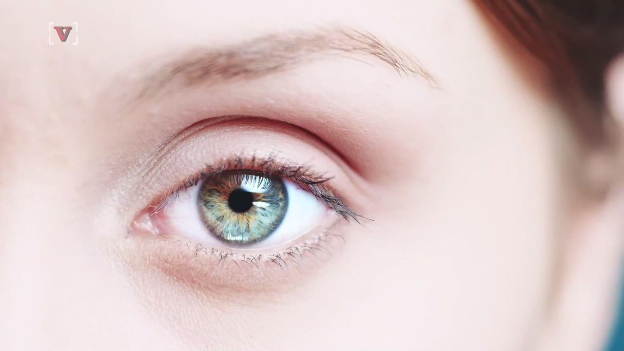 Doctors Find 27 Contacts Stuck in Patient's Eye