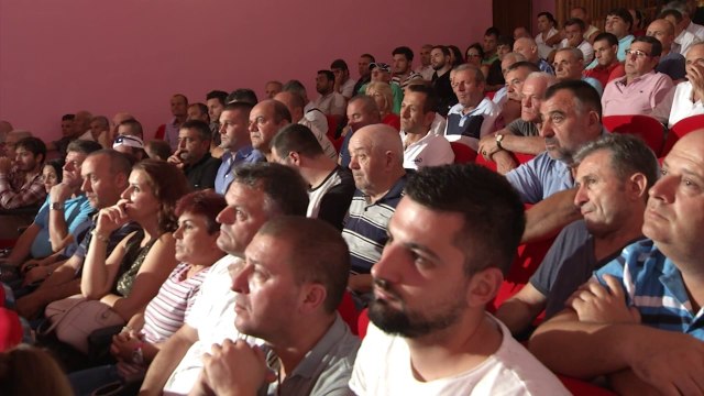 TAKIME NE BERAT KUÇOVE,SELAMI “NUK ESHTE VONE PER DOREHEQJE”,BASHA “JO BETEJE PER KOLLTUK” LAJM