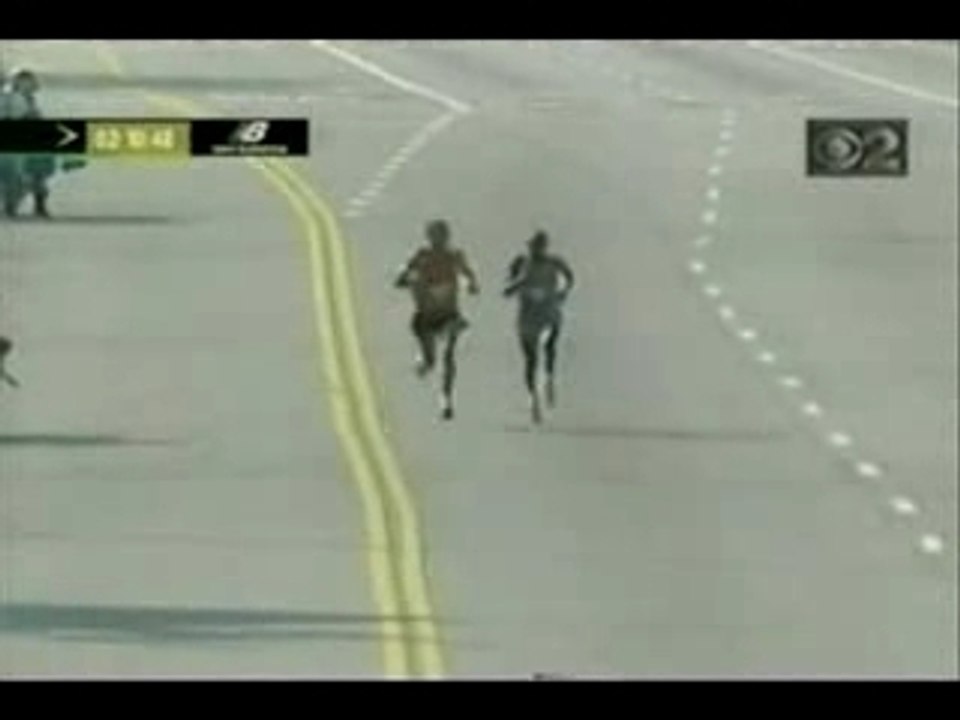Gharib vs kenyan Ivuti Chicago Marathon 2007