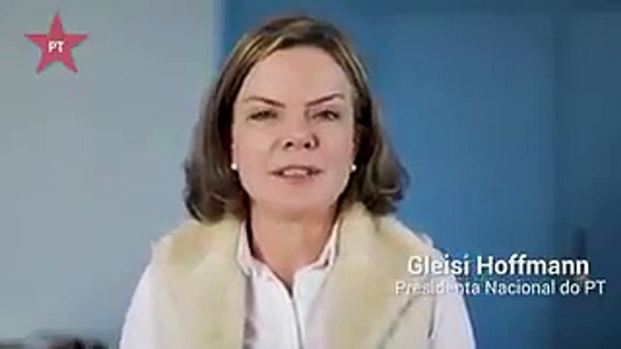 Gleisi pede dinheiro para Carta Capital