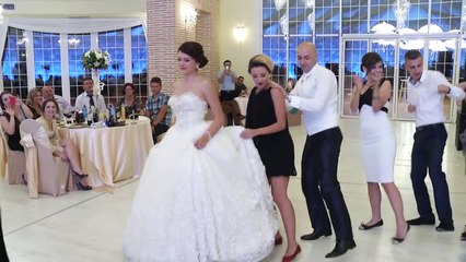 Penguen Dansı Budur