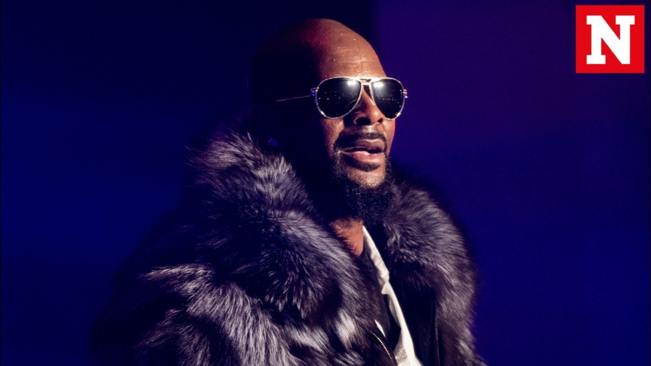 Parents claim R Kelly is holding their daughters in an 'abusive cult'