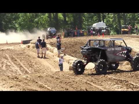 Something Sick (Ryan Camp) - Hill and Hole Run 1 at Dirty Turtle Offroad (2015)