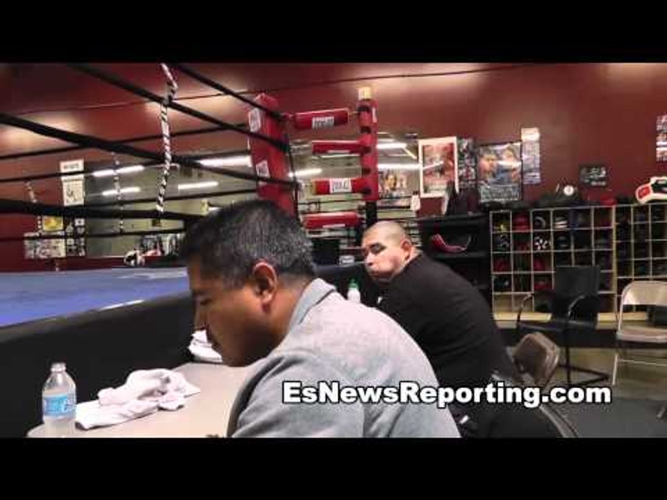 Robert Garcia: Chris Algieri Loves Boxing