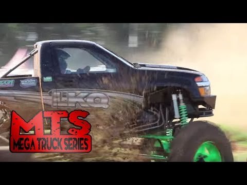 Monsterado (David Coulter) - Run 1 at Twitty's Mud Bog (2015)
