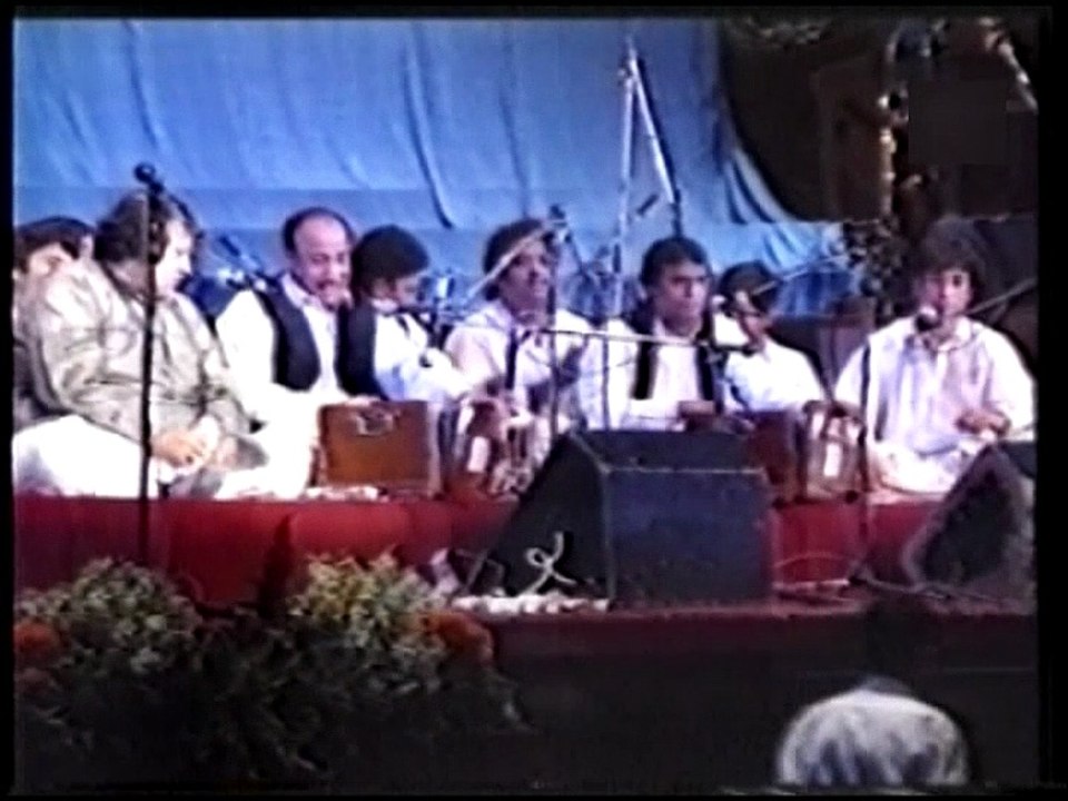Akhiyan Udeek Diyan Dil Waajan Maar Da Nusrat Fathe Ali Khan Qawwali Part 5
