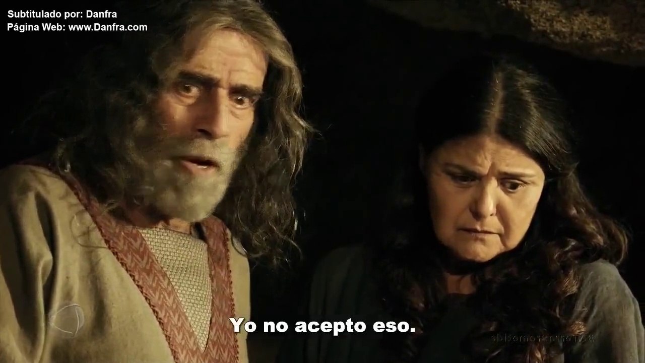 La tierra prometida cap 232 y cap 233 español. Orias acompaña a Mila a la caverna con los leprosos y se entera de que una mujera pagó al leproso que la abrazó y contagió