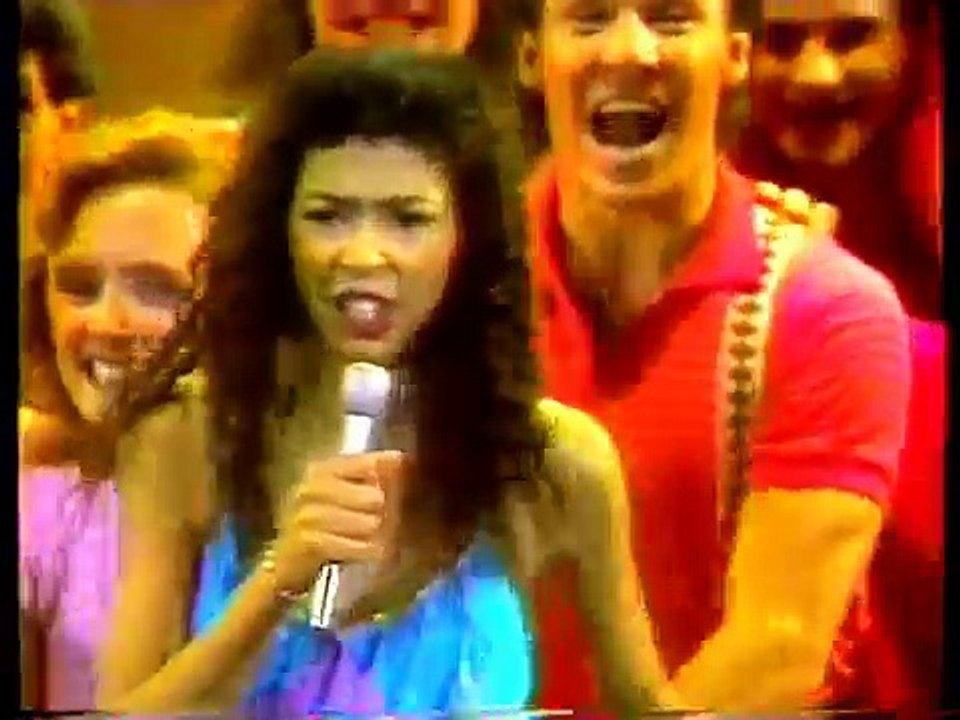 Irene Cara (Fame)【Grammy 1981】Live STEREO