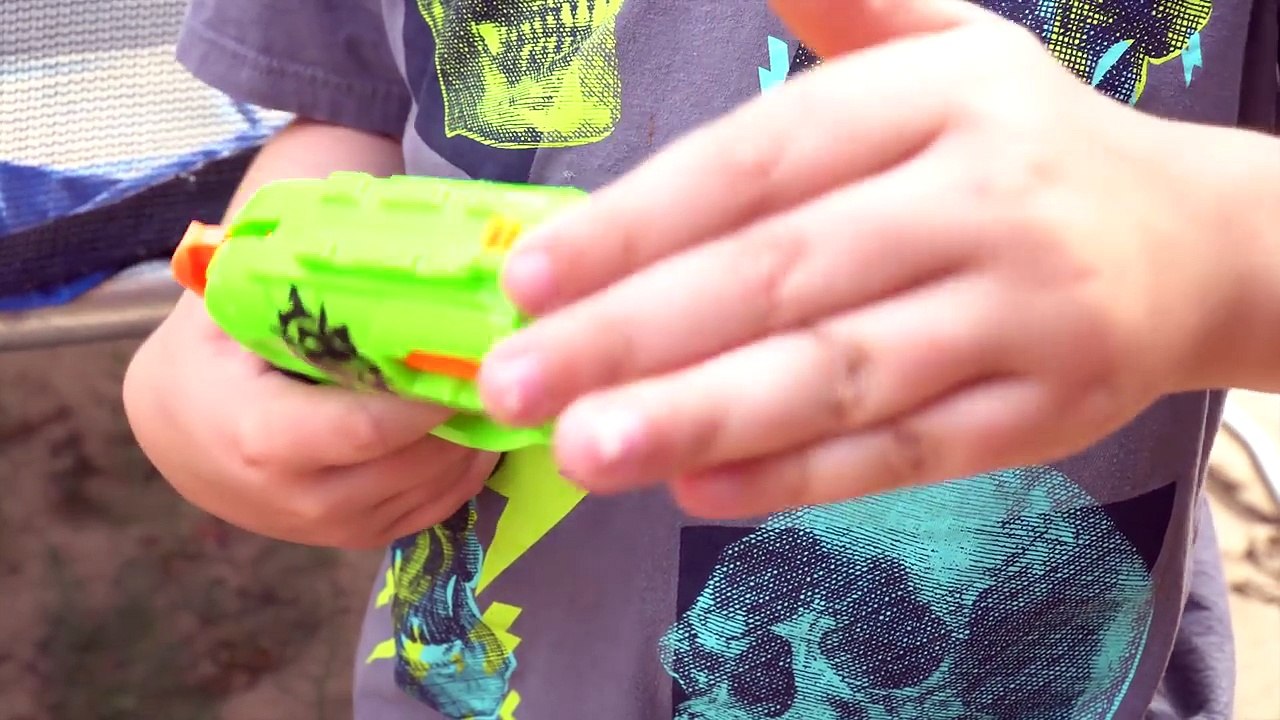 Nerf Gun Battle! Ultimate Nerf Rival Khaos Blaster Ethan Vs. Cole Nerf Gun Attack! Round 4