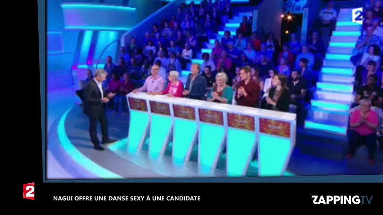 Tout le monde veut prendre sa place : Nagui offre une danse sexy à une candidate (vidéo)